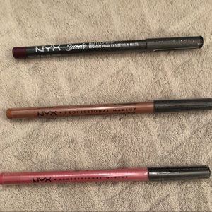 SOLD OUT!! 3x NYX Lipliner